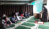 سخنرانی ، قرائت قرآن ، خواندن دعا و حدیث در ایام ماه مبارک رمضان در نماز خانه دانشکده