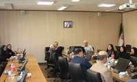 نشست دکتر عمرانی با هئیت علمی دانشکده